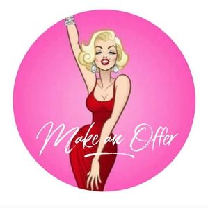 💋OFFERS WELCOMED💋